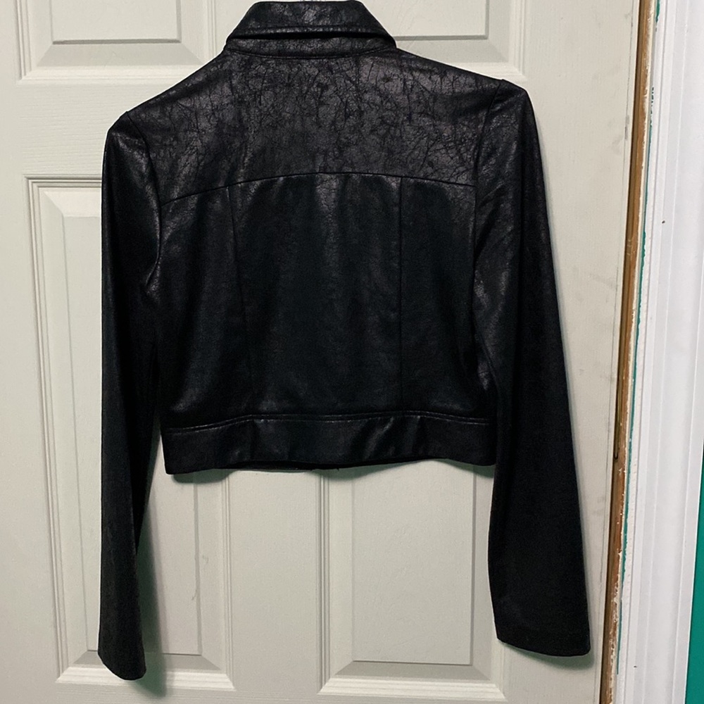 Crop Jacket - Picture 5 of 6